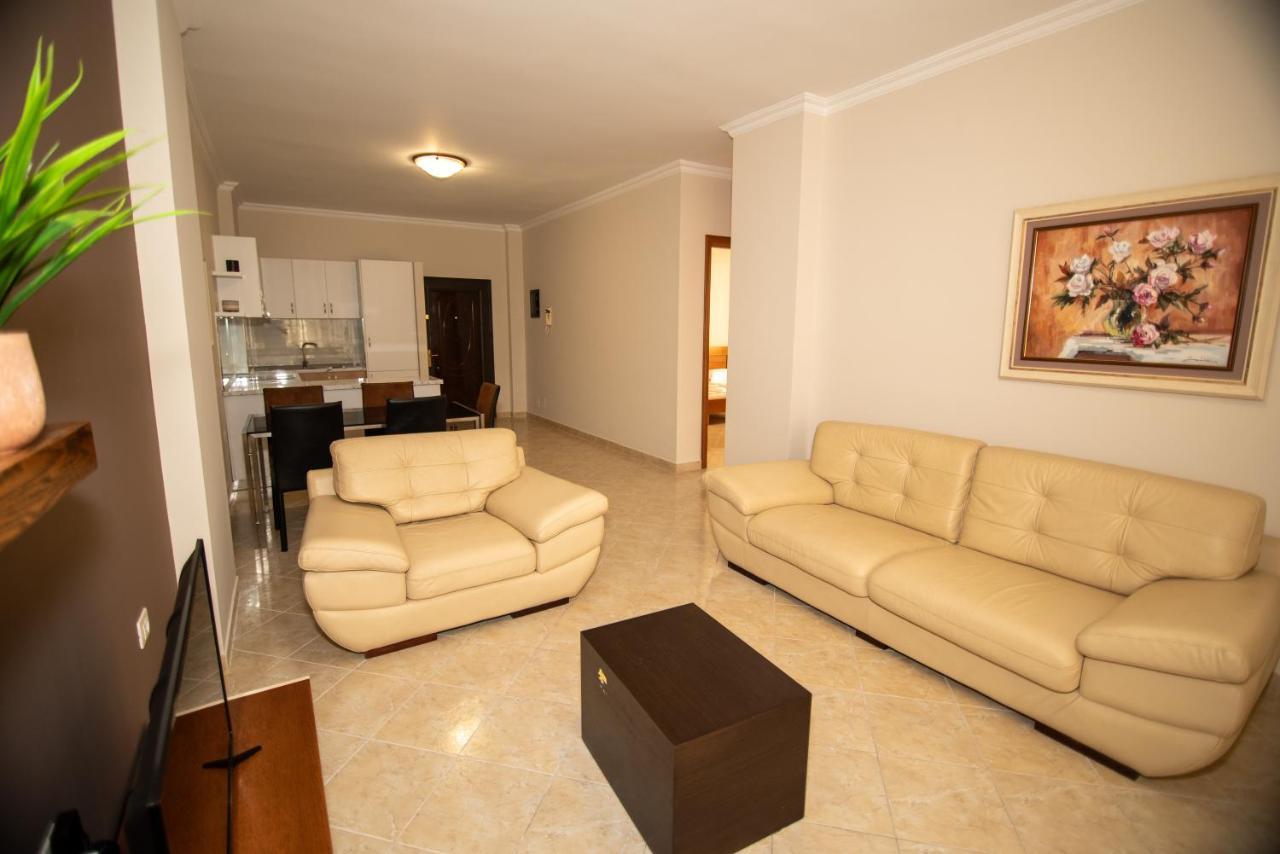 Ami Apartament Vlore Exterior photo