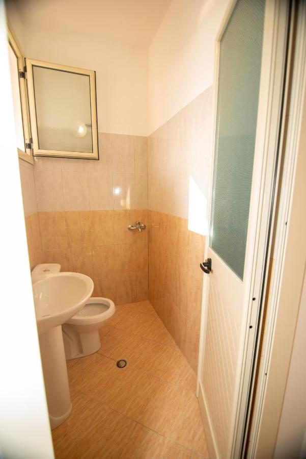 Ami Apartament Vlore Exterior photo