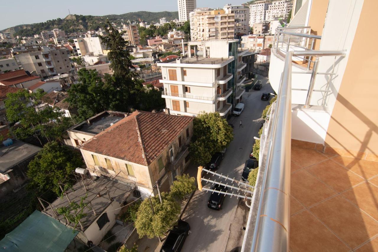Ami Apartament Vlore Exterior photo