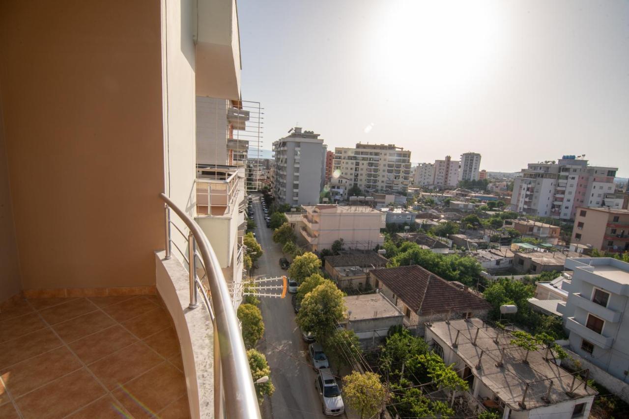 Ami Apartament Vlore Exterior photo